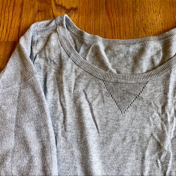American Eagle Sweater - Picture 2 of 3